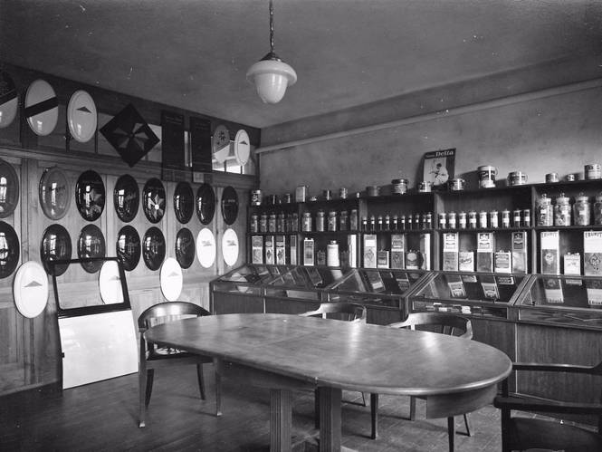 Showroom for Clients in the Twenties